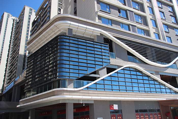 新希望集團昆明樓盤室外鋁單板裝飾工程項目