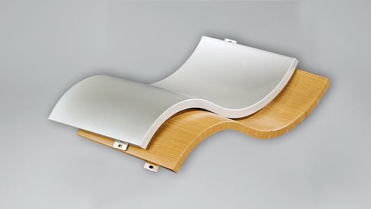 云南單曲鋁單板和雙曲鋁單板好嗎