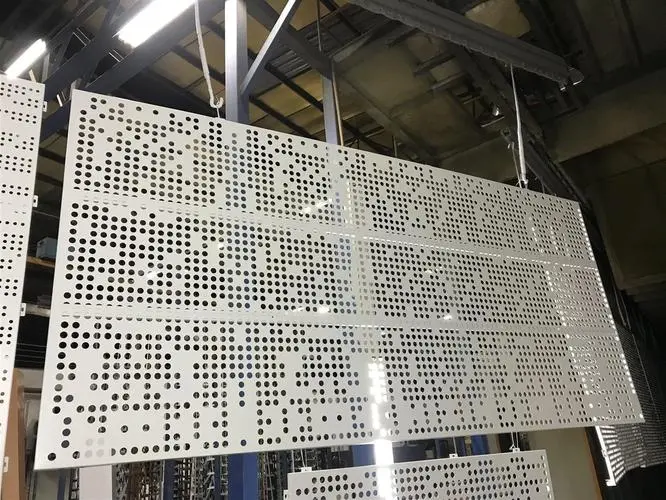 云南沖孔鋁單板